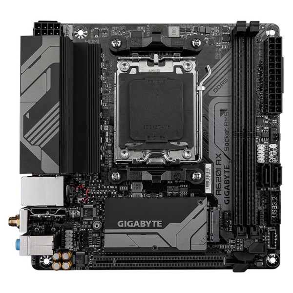 Mini Design Komplett-PC mit AMD Ryzen 7 9700X - 32 GB Ram